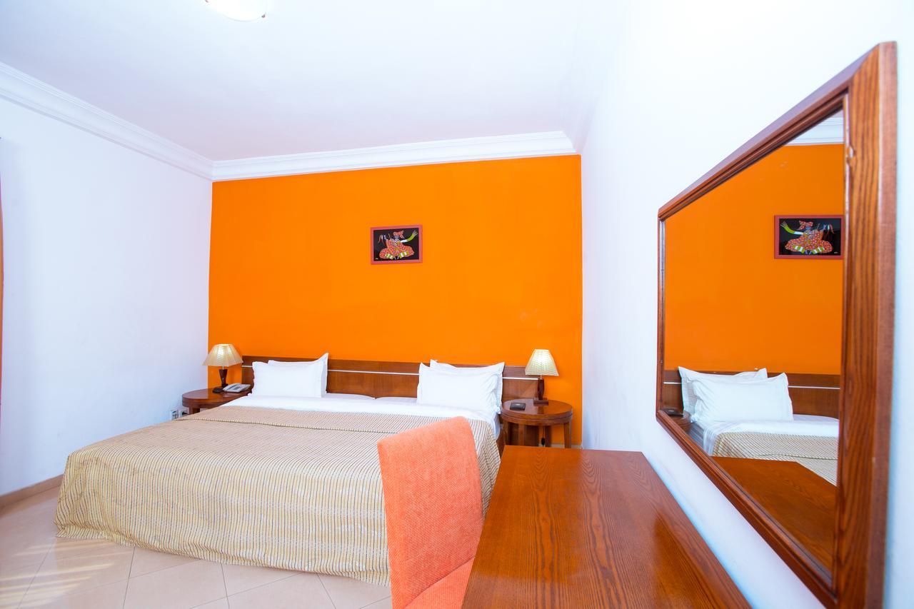 Le Feto Hotel Dakar Exterior foto