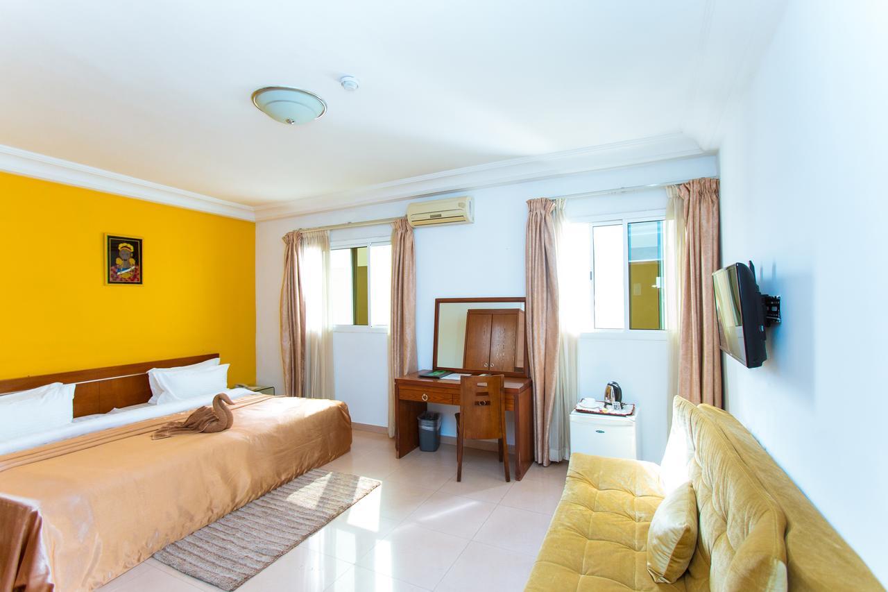 Le Feto Hotel Dakar Exterior foto